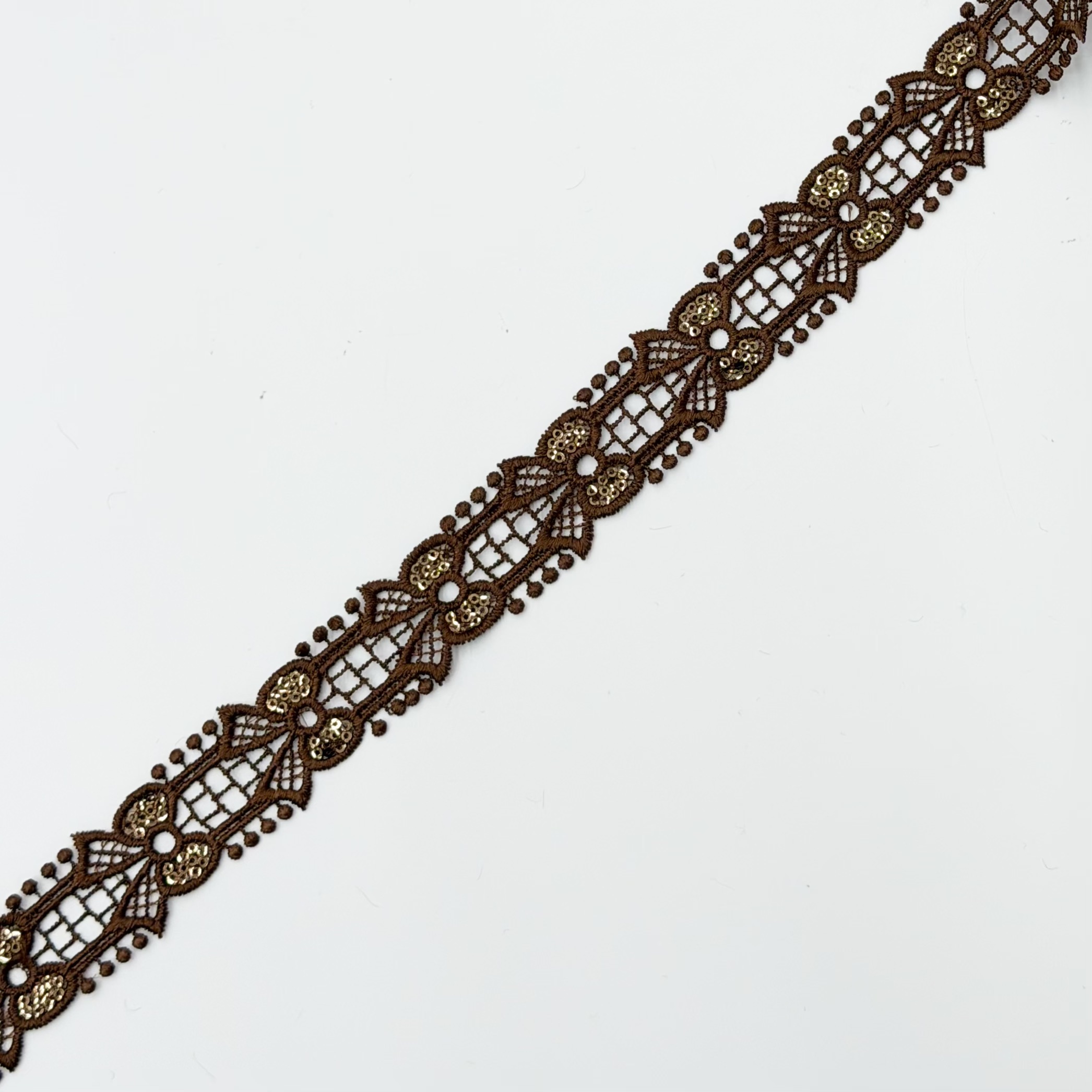 Embroidery lace trim