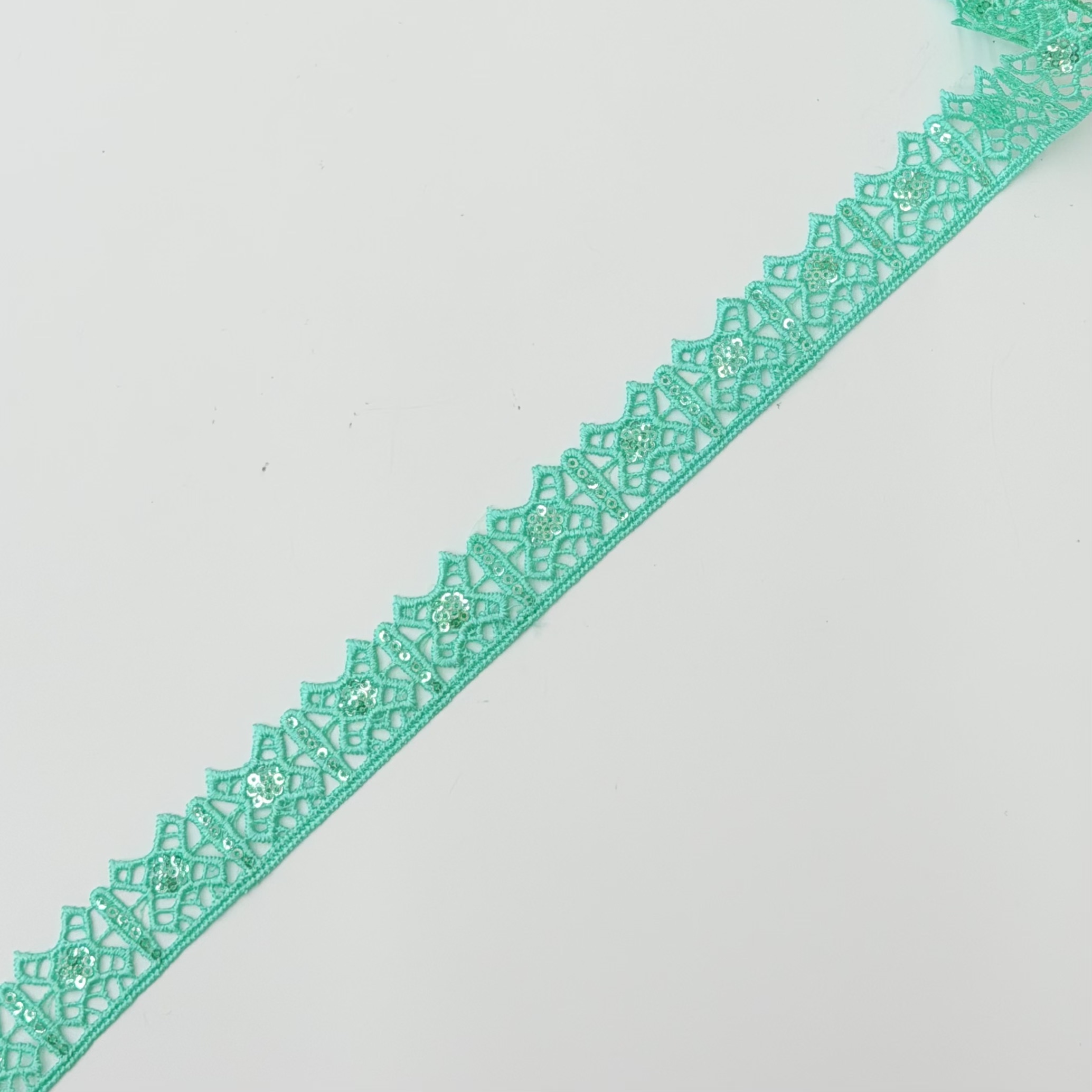 Embroidery lace trim