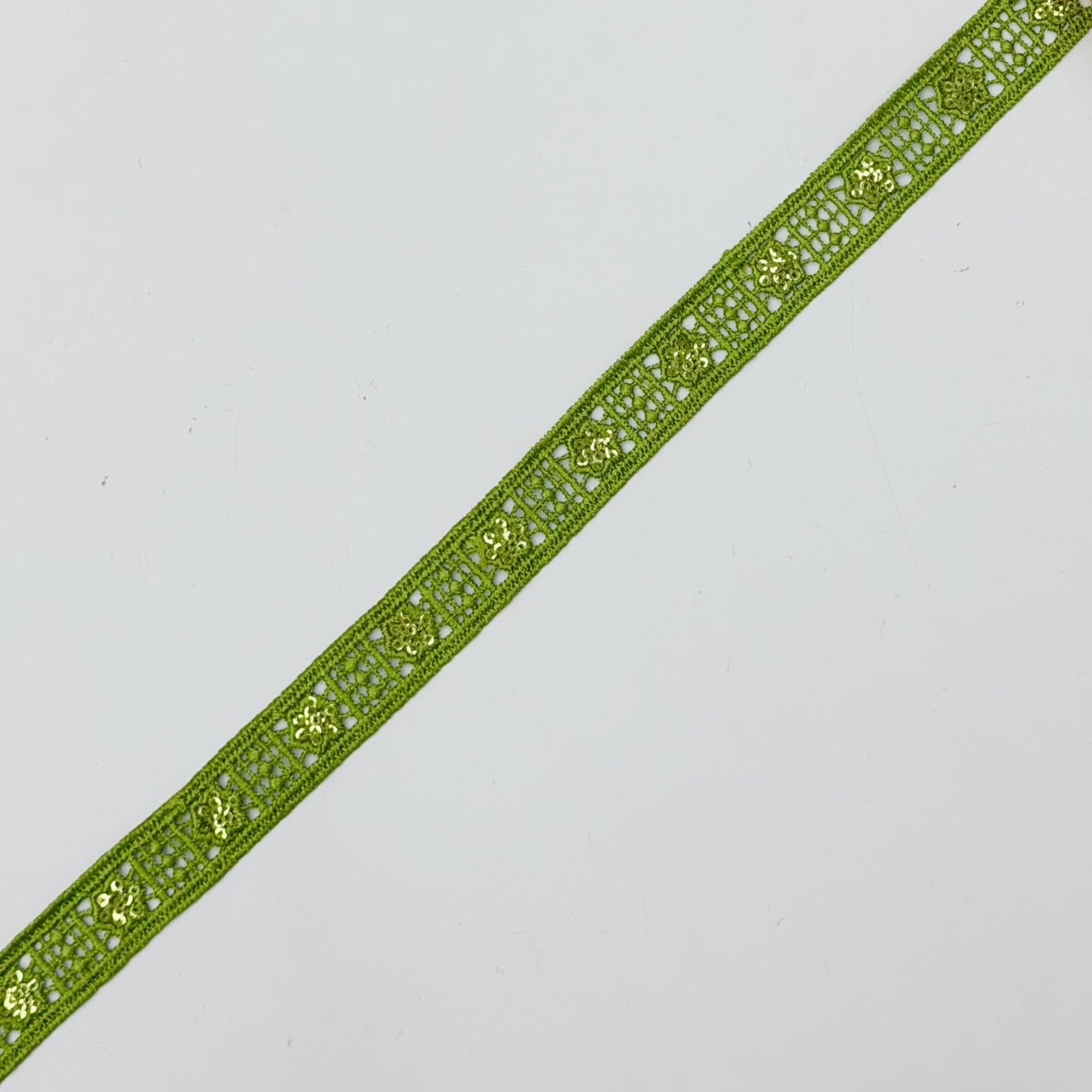 Embroidery lace trim