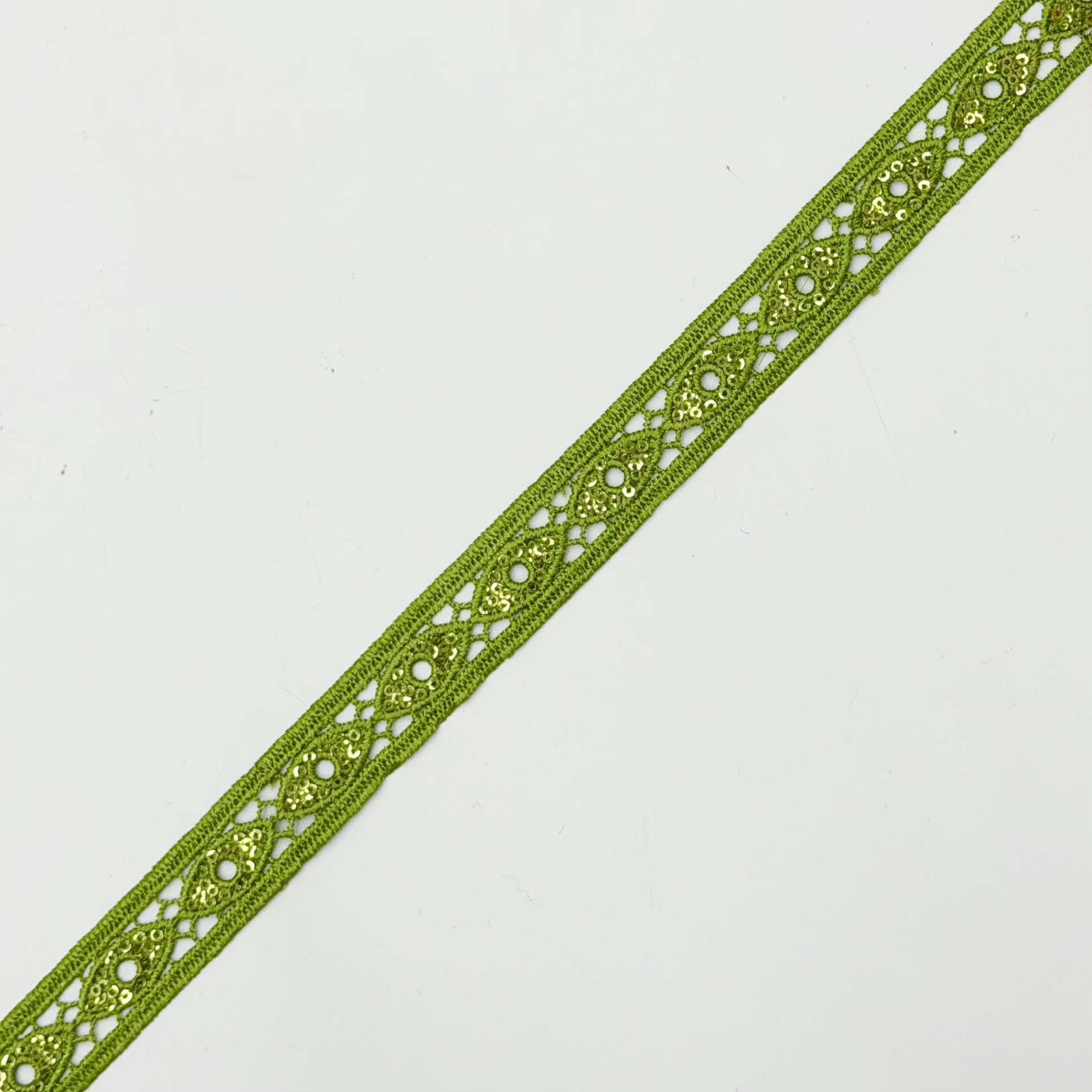 Embroidery lace trim