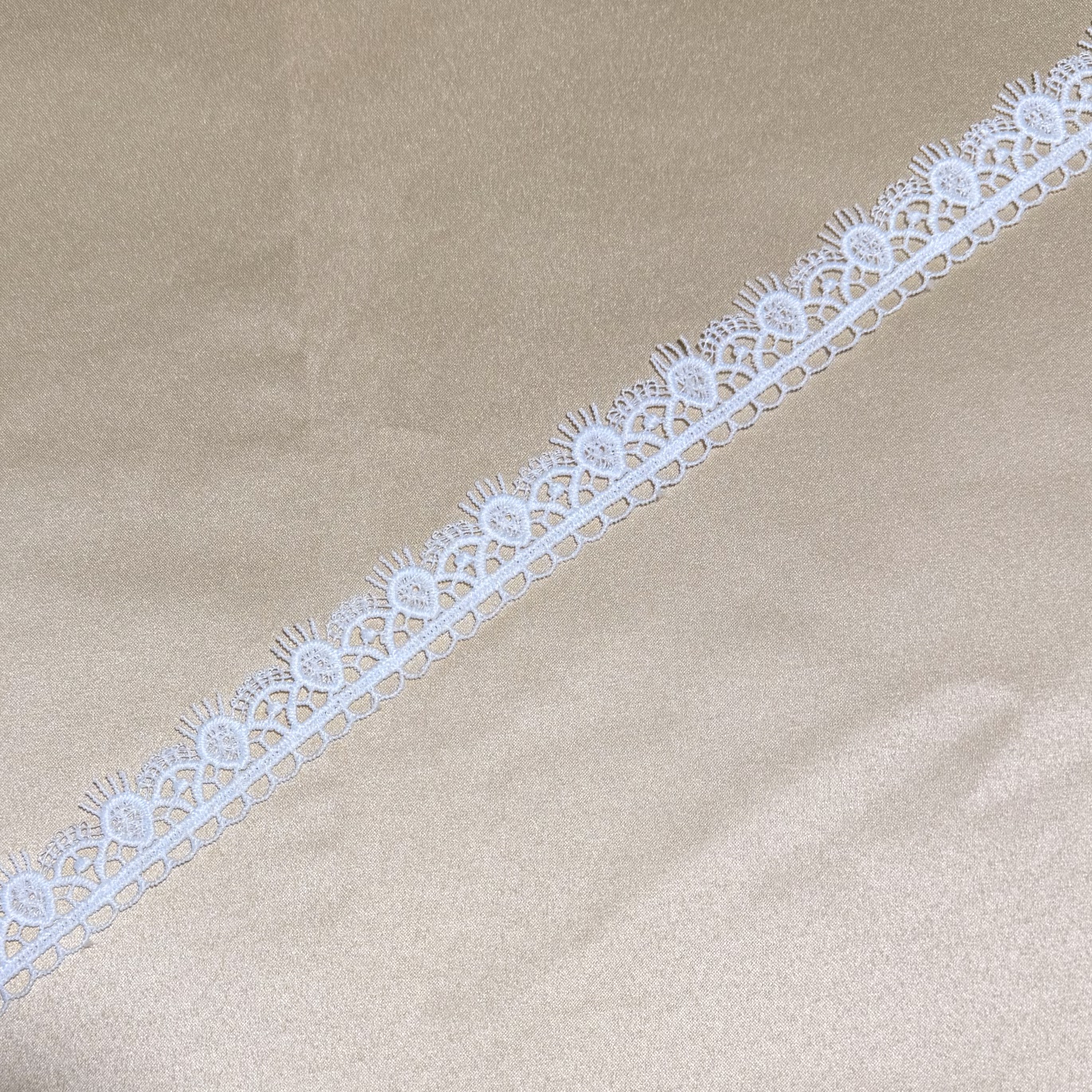 Retro Sunburst Lace