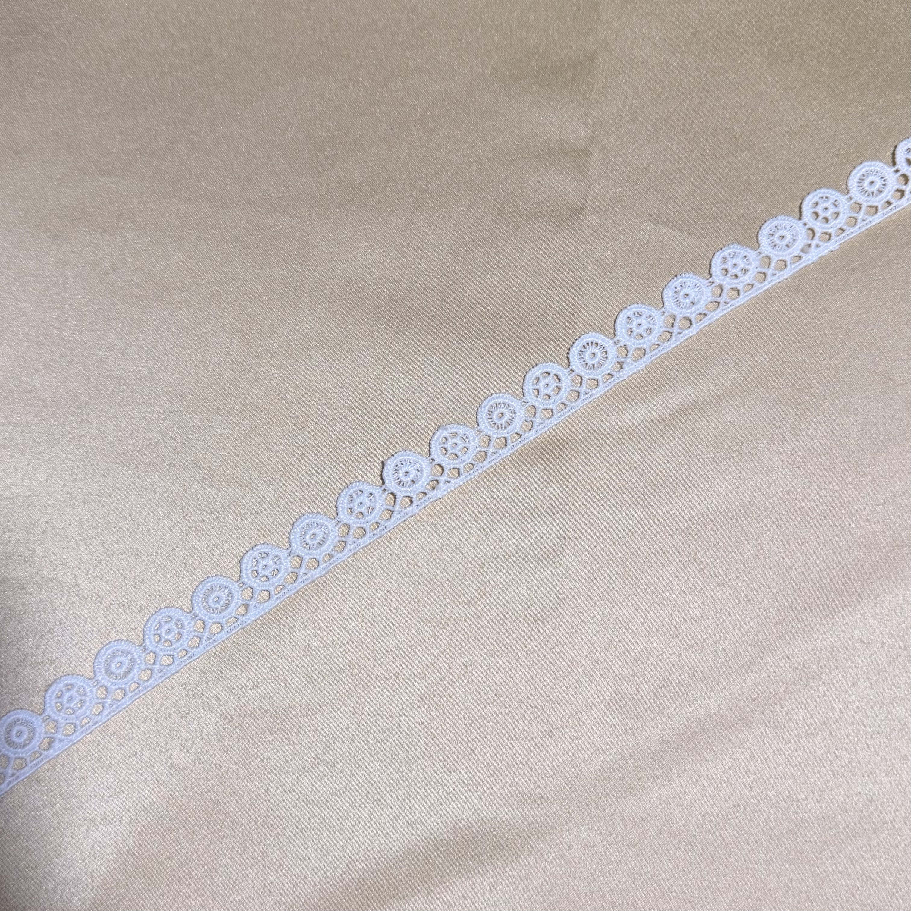 Lunar Rosette Lace Trim