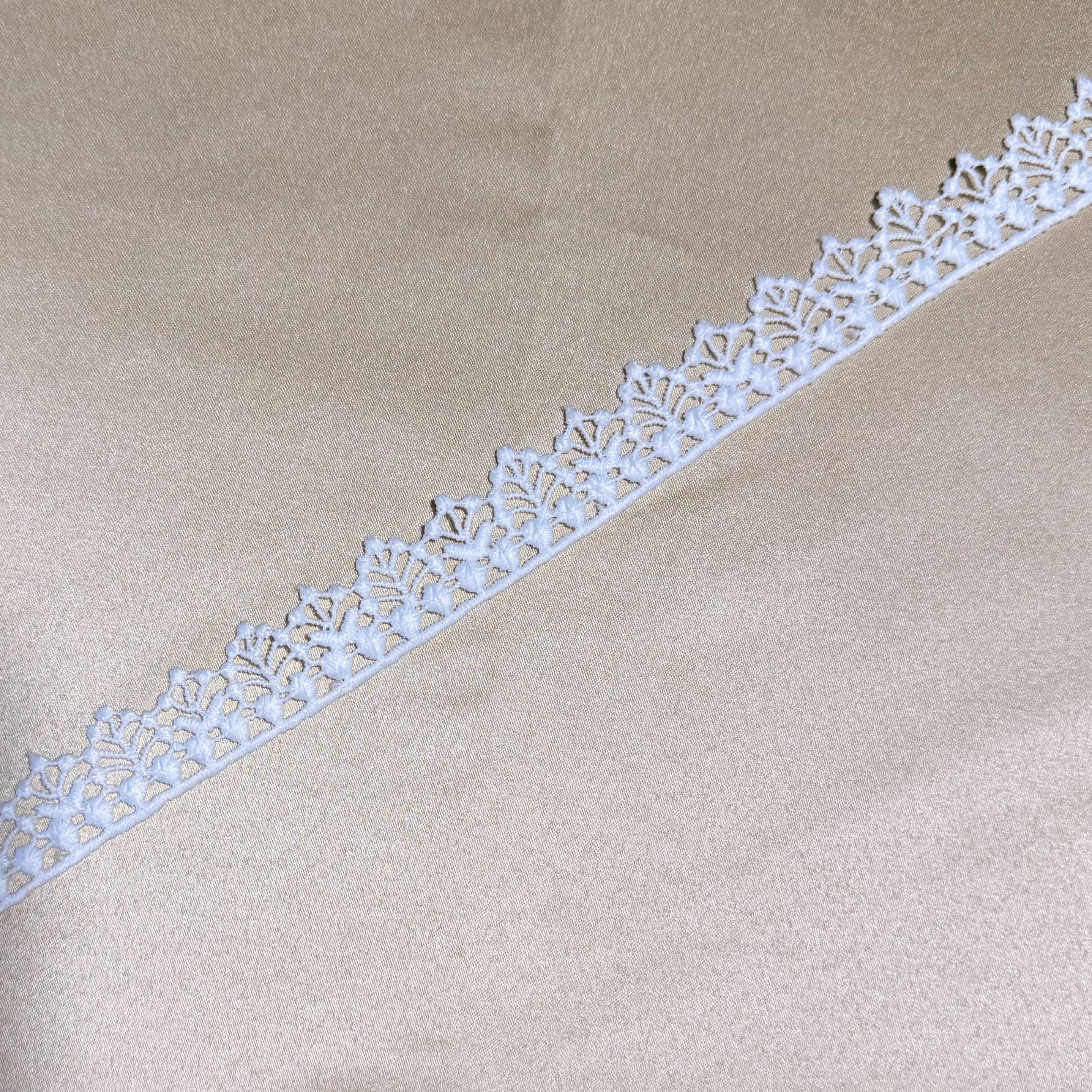 Frosted Pine Lace Trim