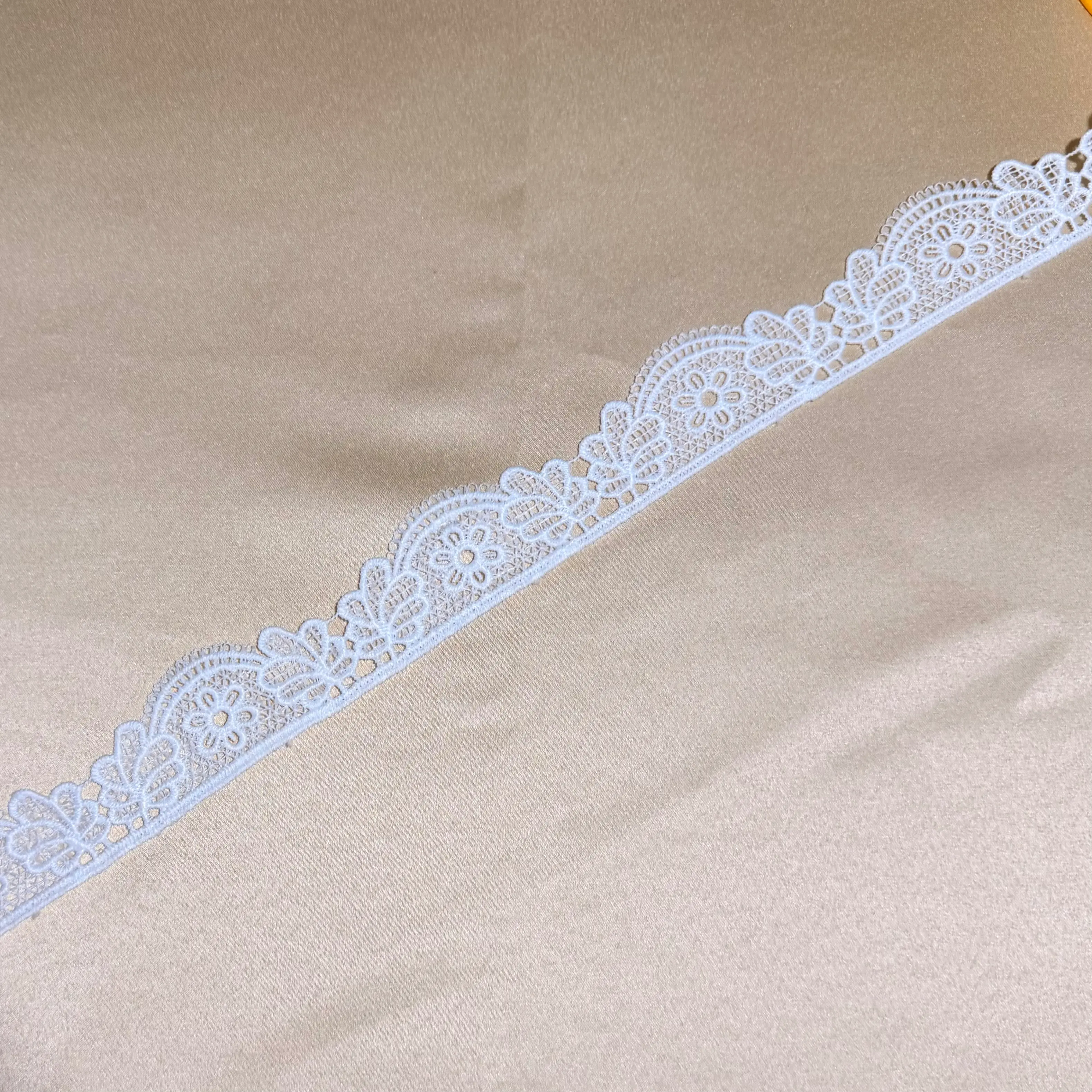 Sun Petallise Grid Lace Trim