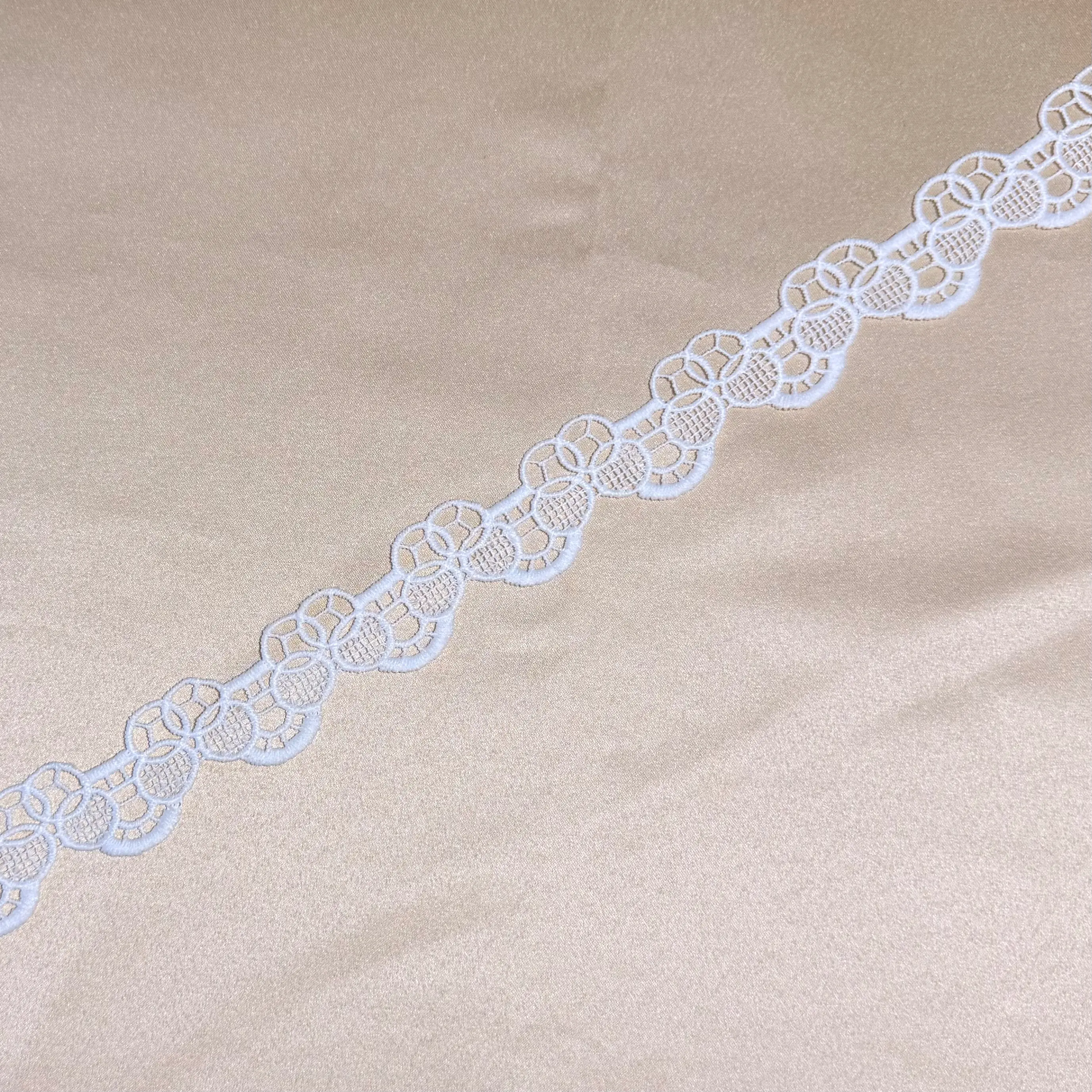 Wheely Mesh Unborder Lace Trim