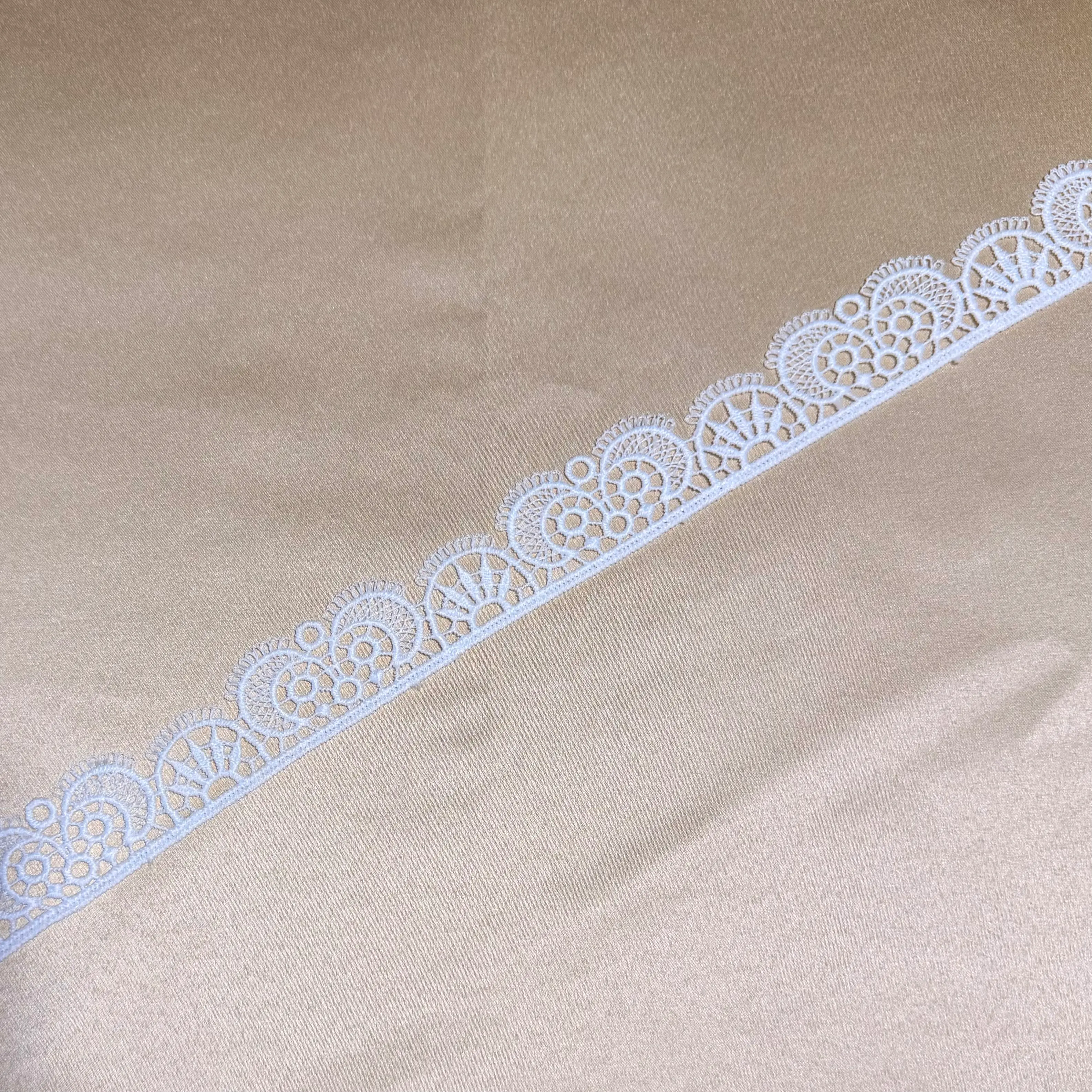 Owlly Eyes Sunshine White Lace Trim