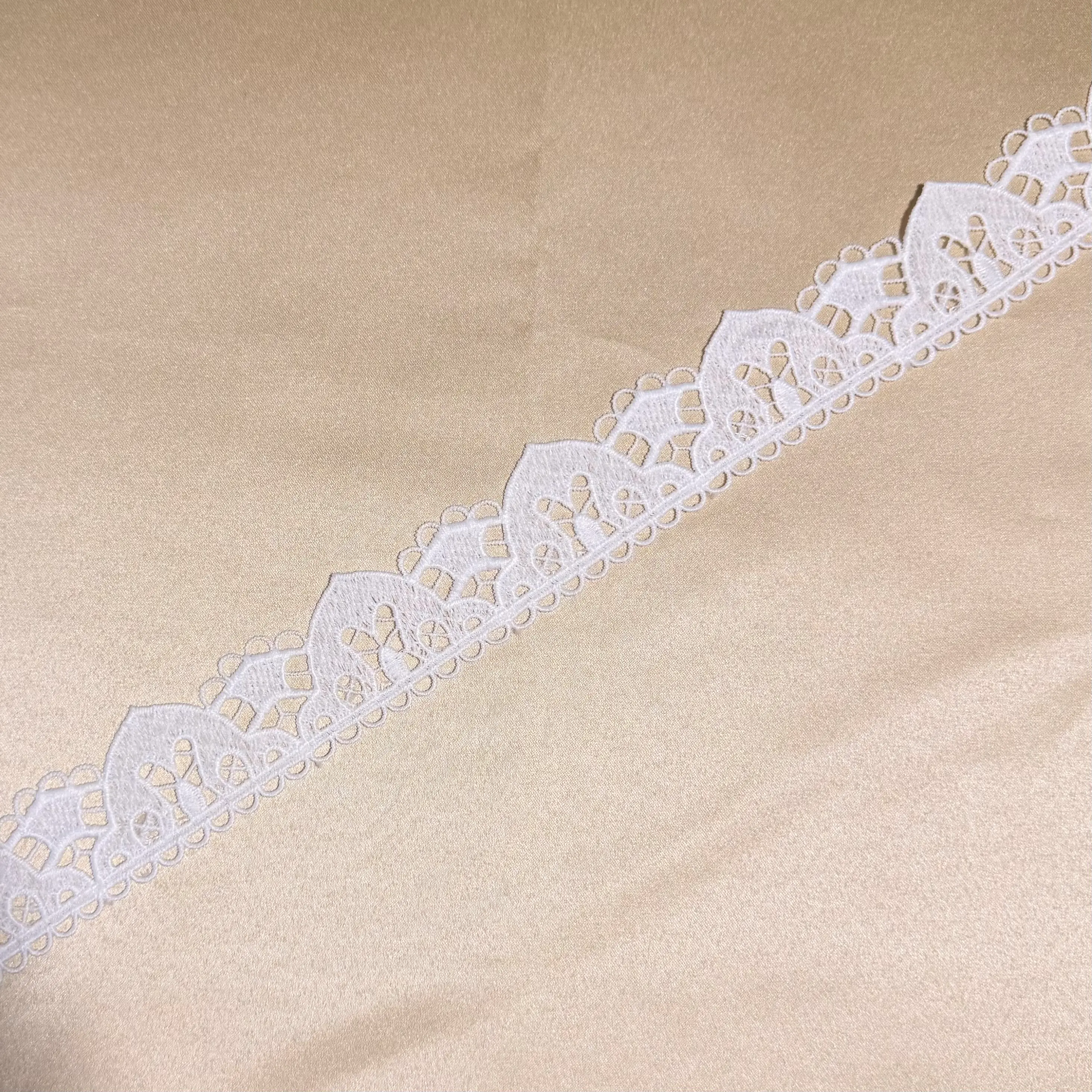 Vintage Marnie Mix Scalloped Lace Trim