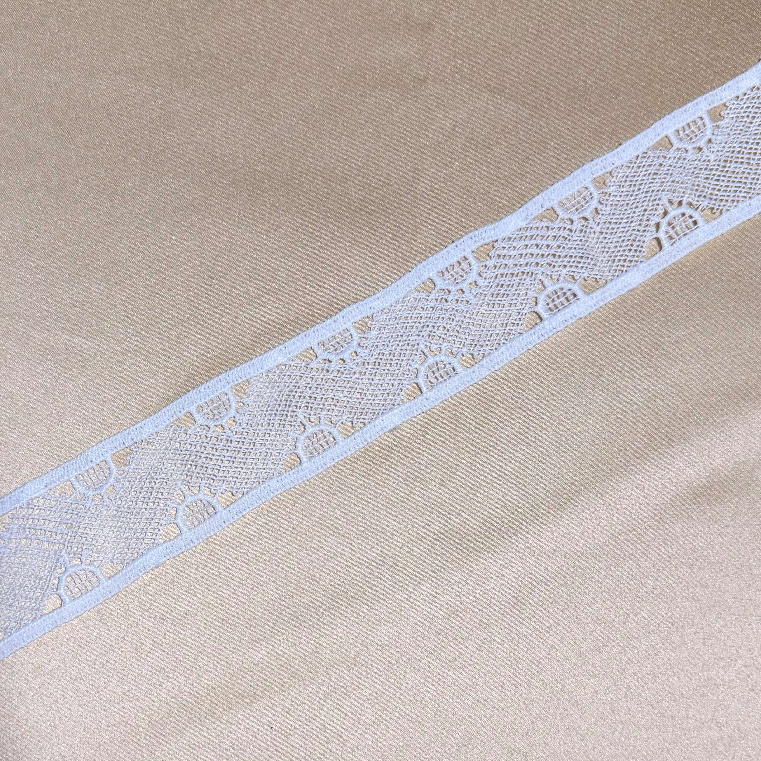 Grid Stitching Cluny Lace Trim