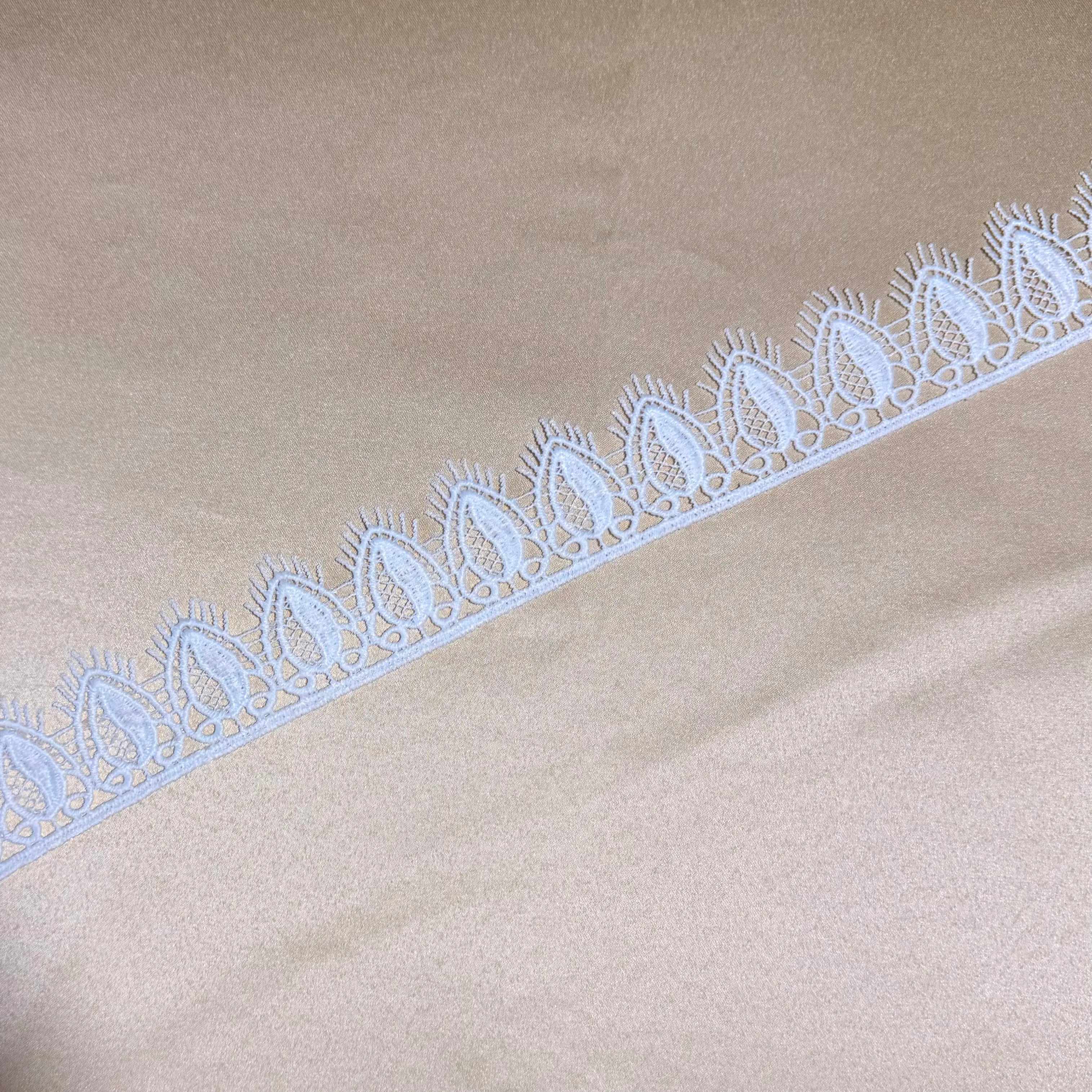 Pricky Scallop Drop Lace Trim