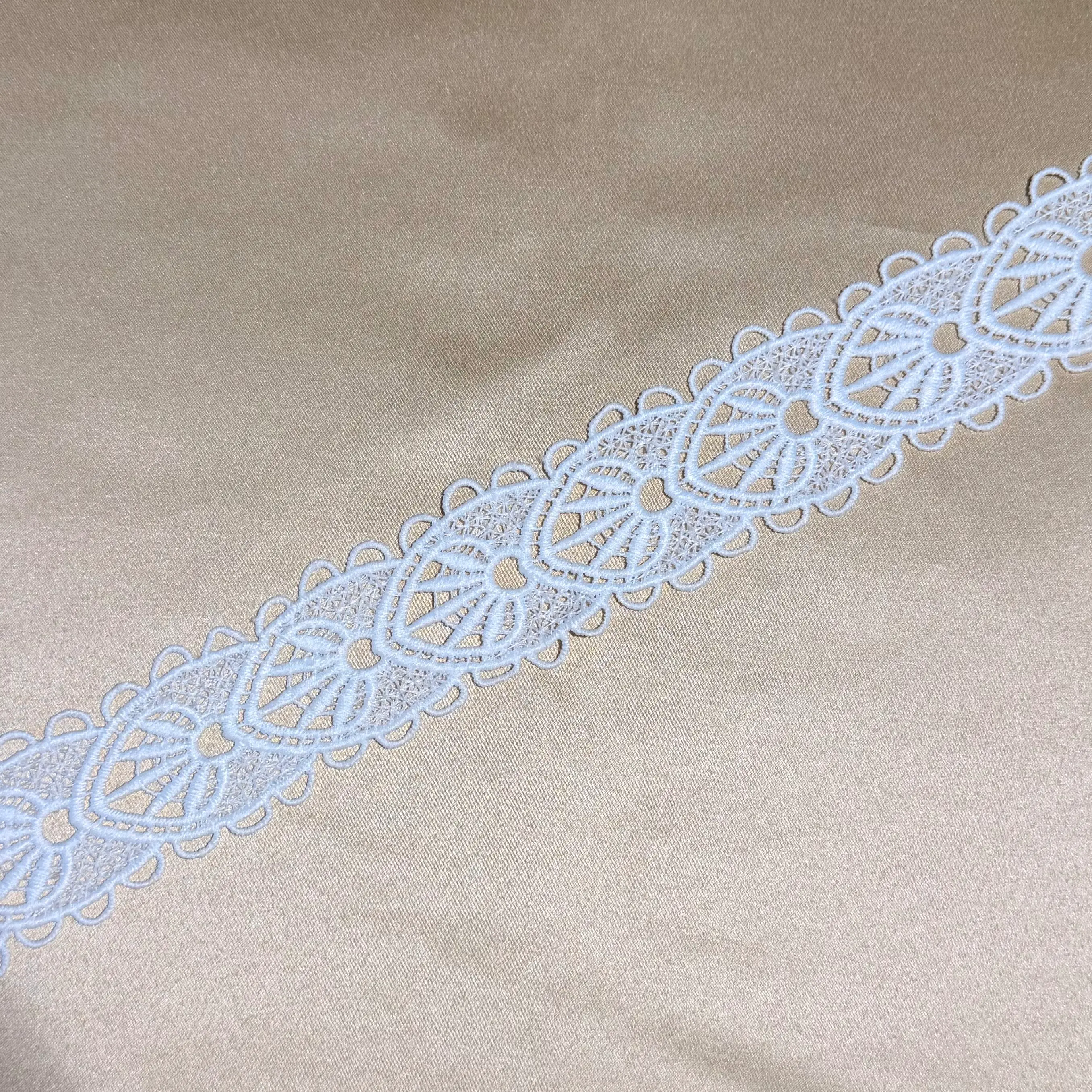 Half Daisy Picot Venise Lace Trim