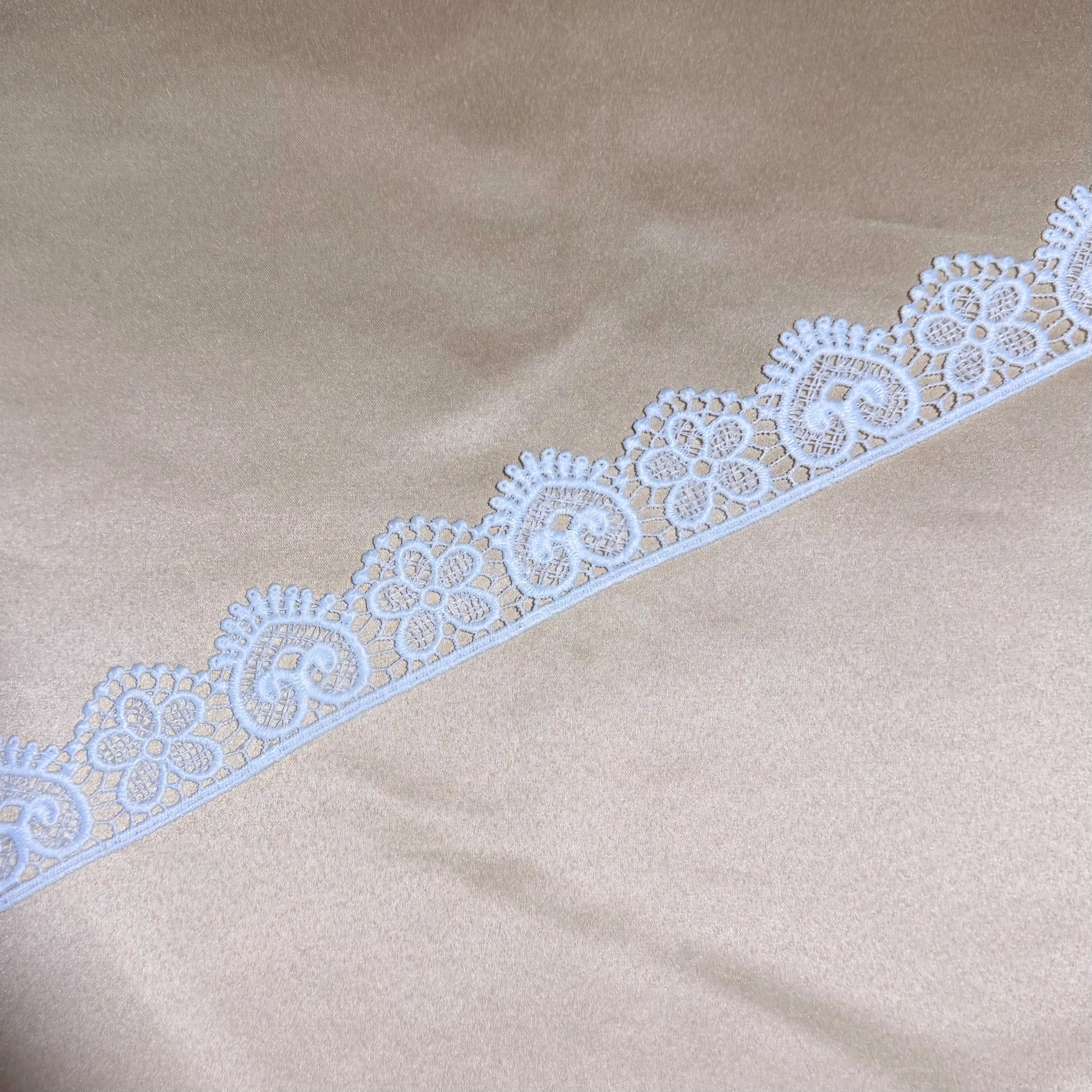 Sweet Ruffled floral curly Lace