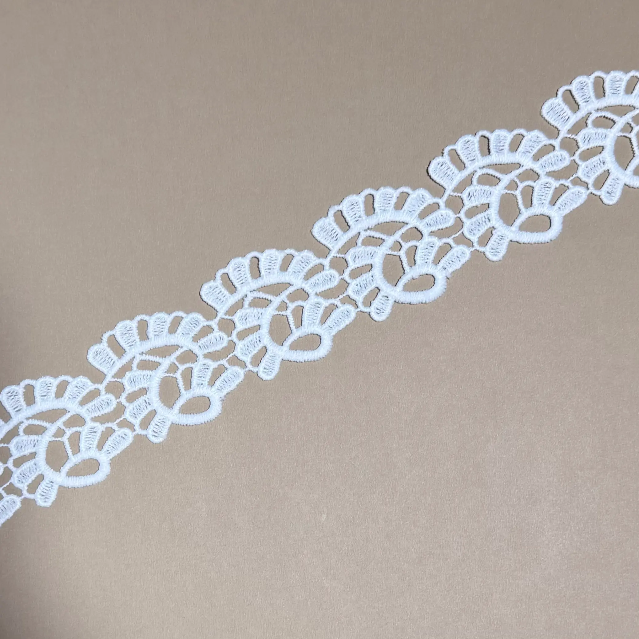 Crescent Petal White Milky Lace
