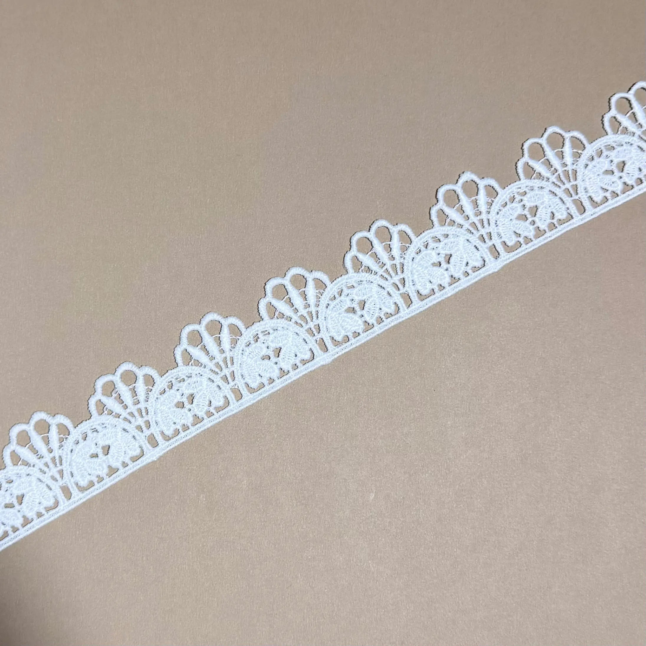 White Milky Lace Shellet Shape