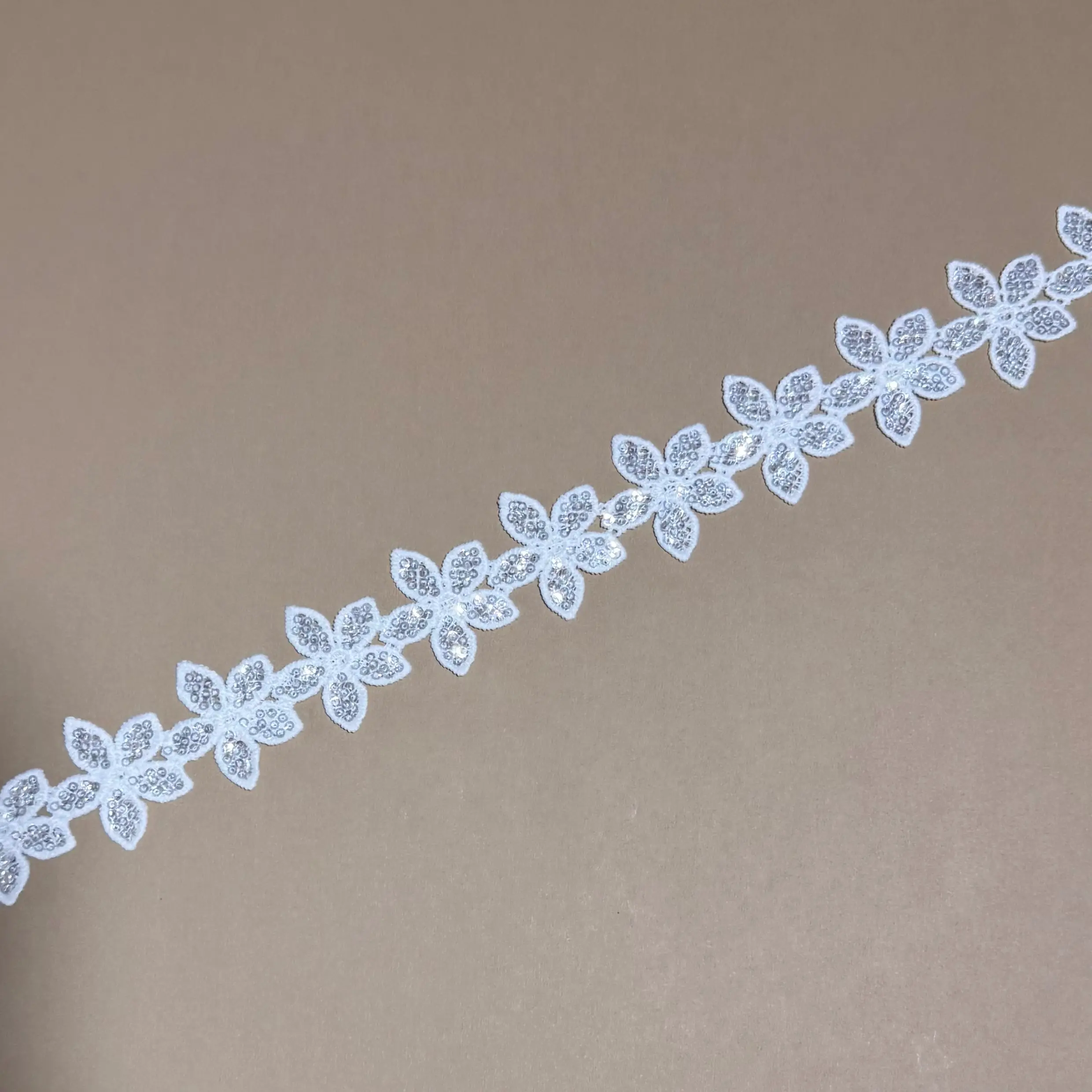 4 leaf flower sequin lace trim