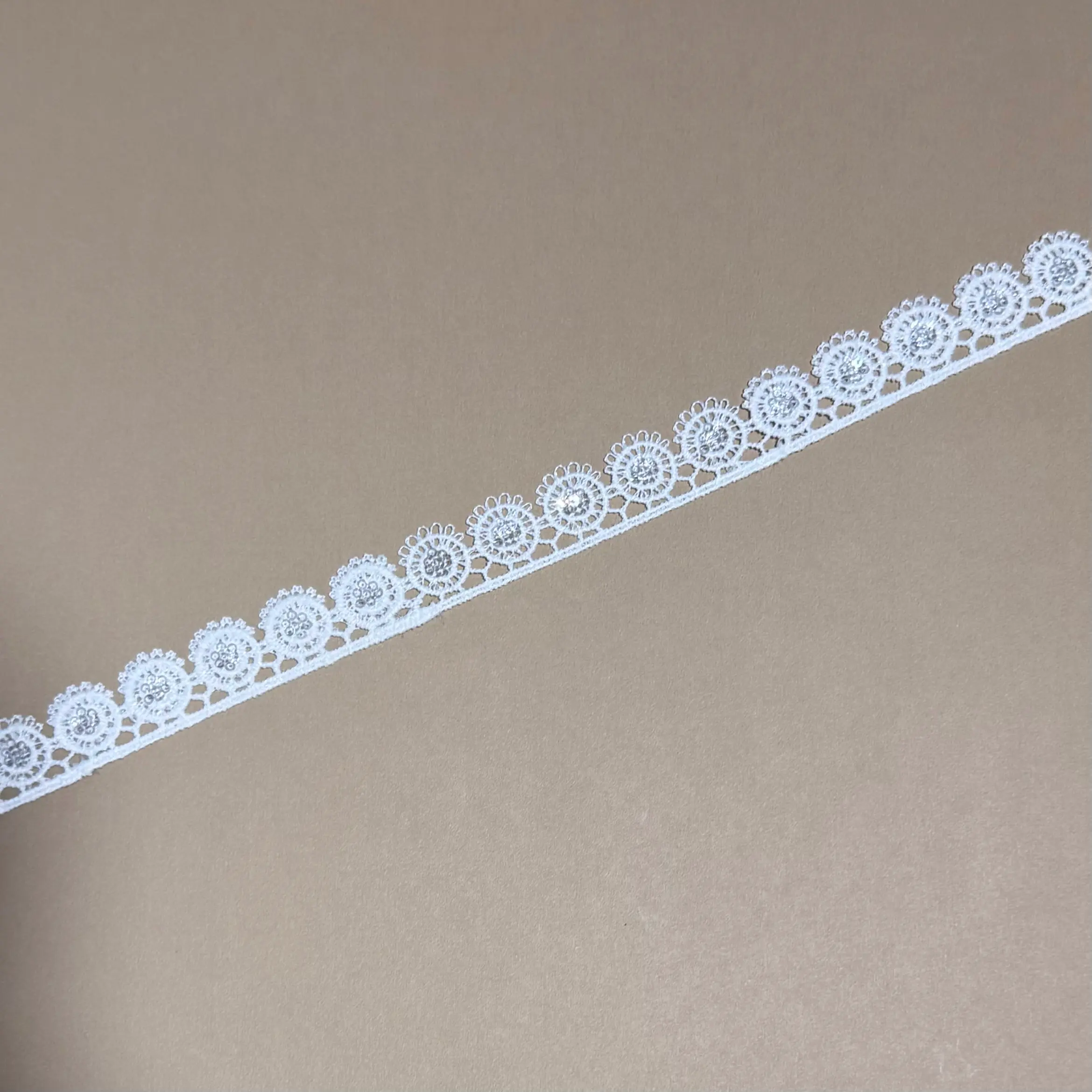 Single Border Floral Lace Trim