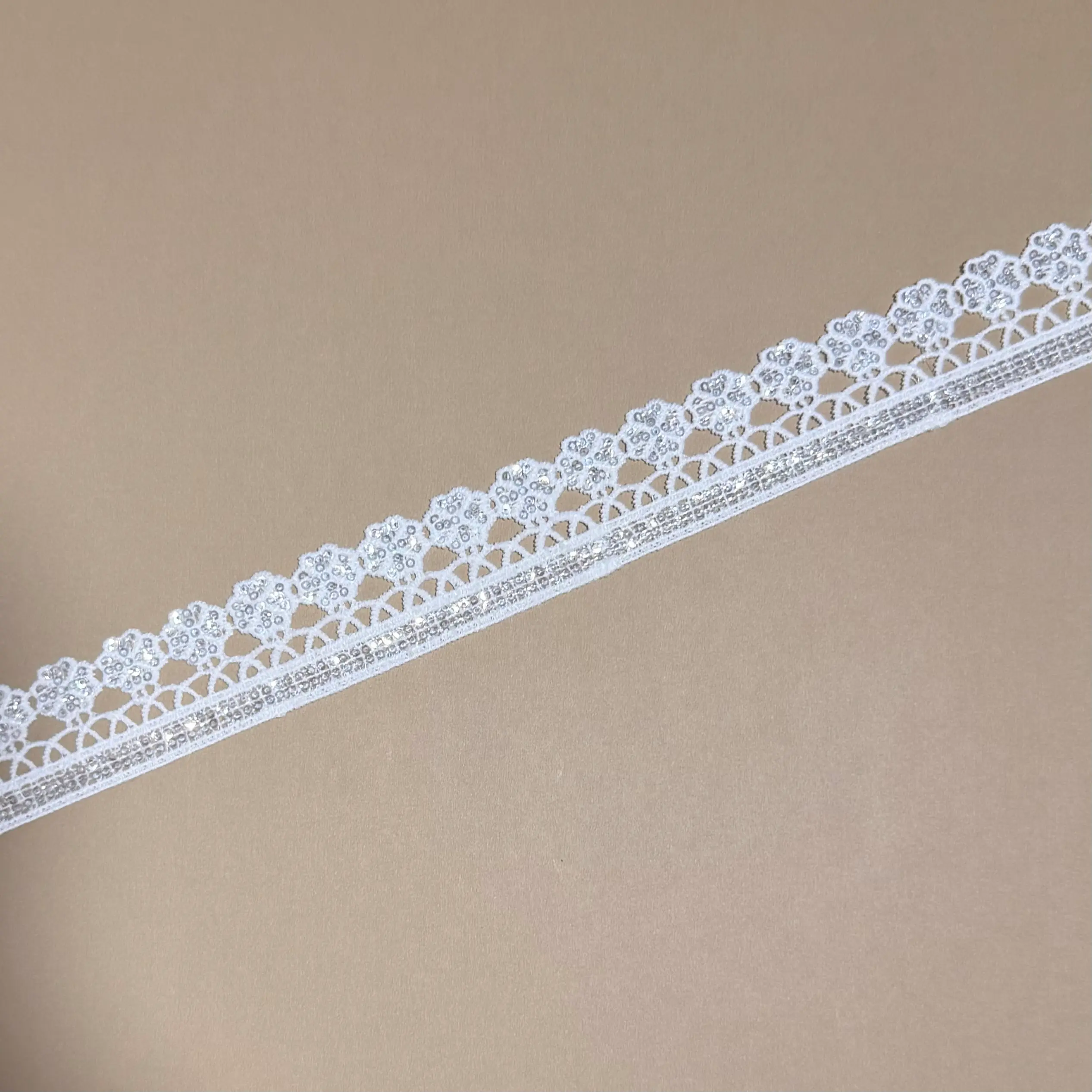 Single border Scallop Sequin Floral Lace