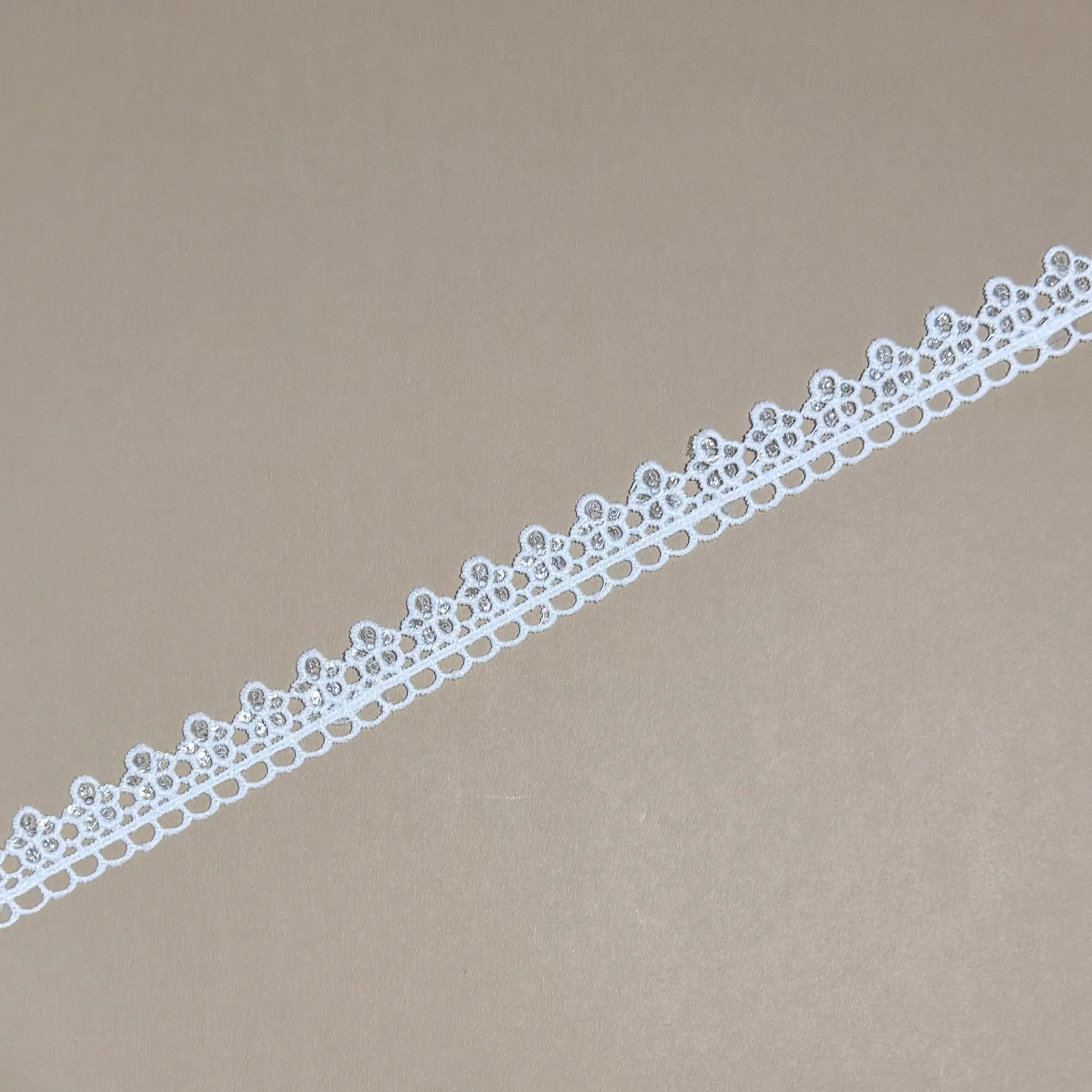 Flower Scallop Single border Lace