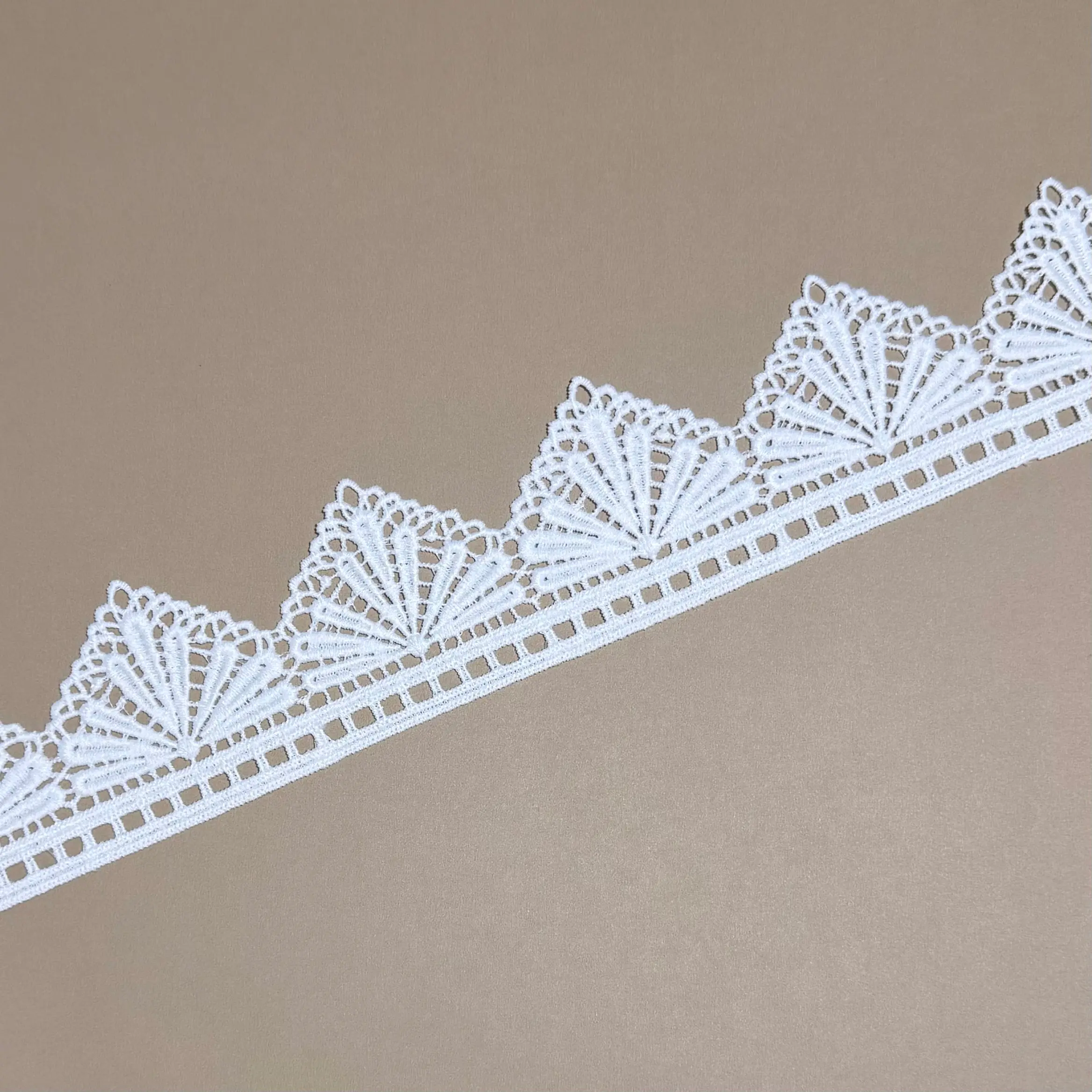 White Milky Scroll Lattice Overlay Lace Trim