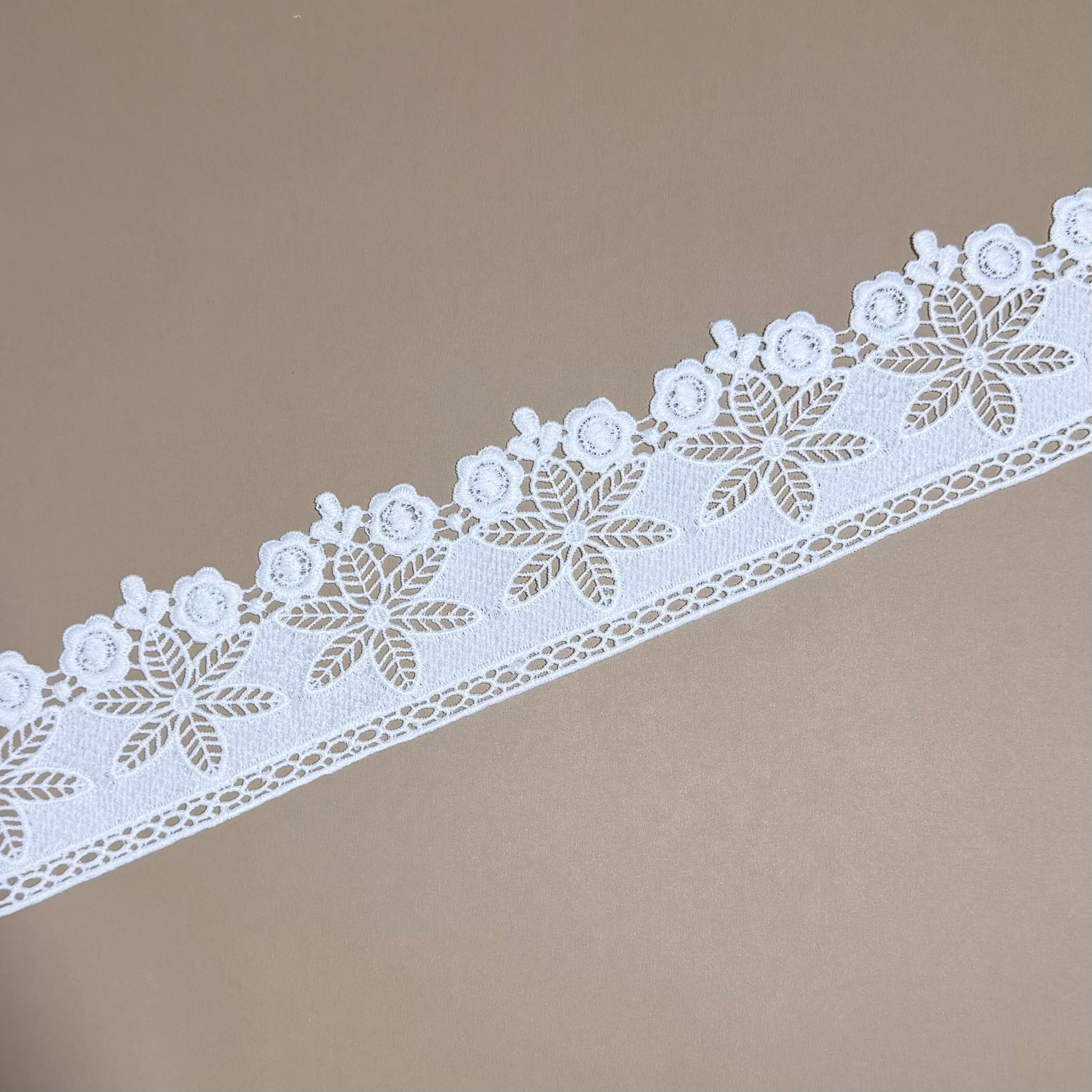 White Five leaf Rose MilkSilk Oval Single Border