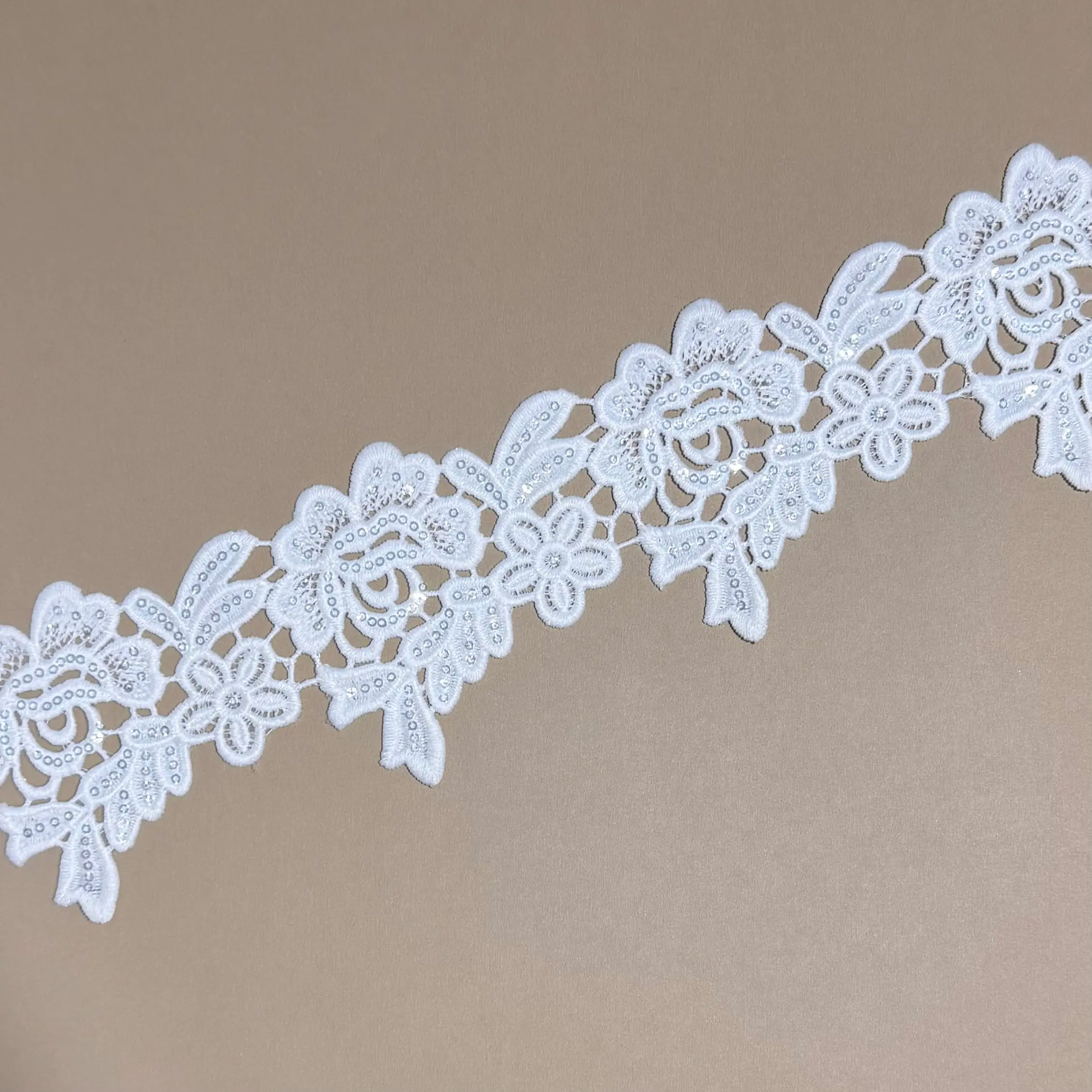 Rose & Daisy Mixed Floral Sequined Water Soluble Lace Trim