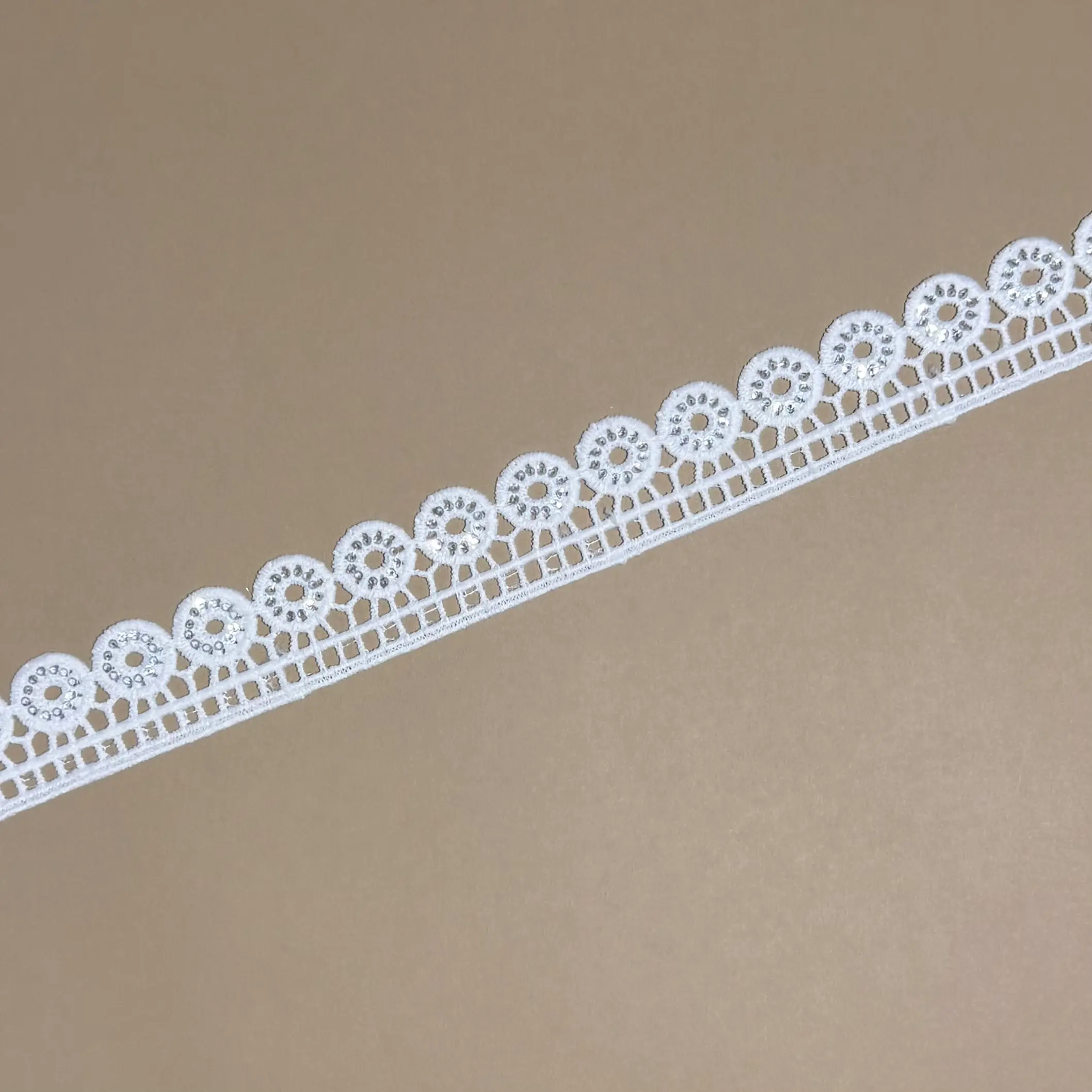Single Row Round Hollow Lace Trim