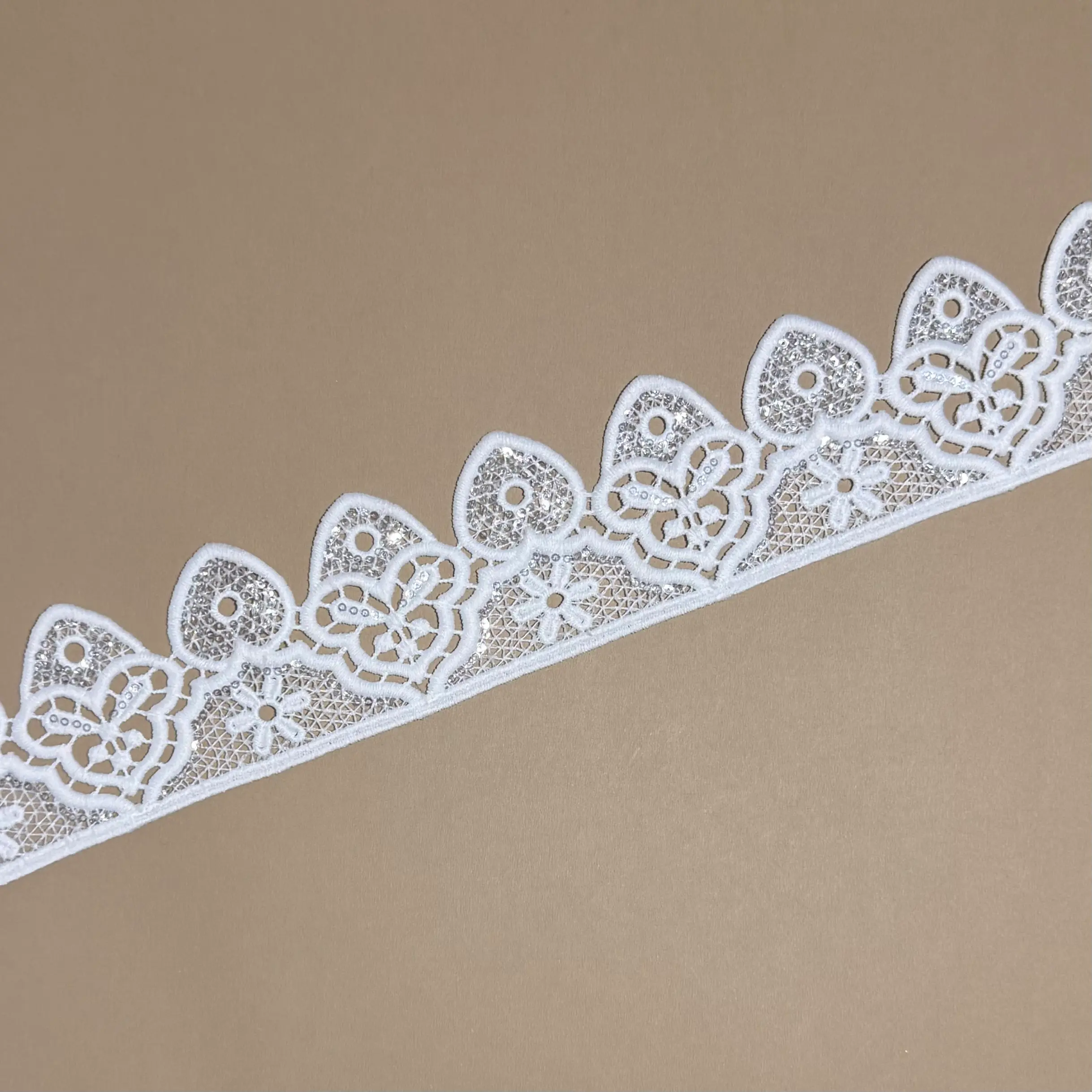 Heart Daisy Sequined Lace Trim