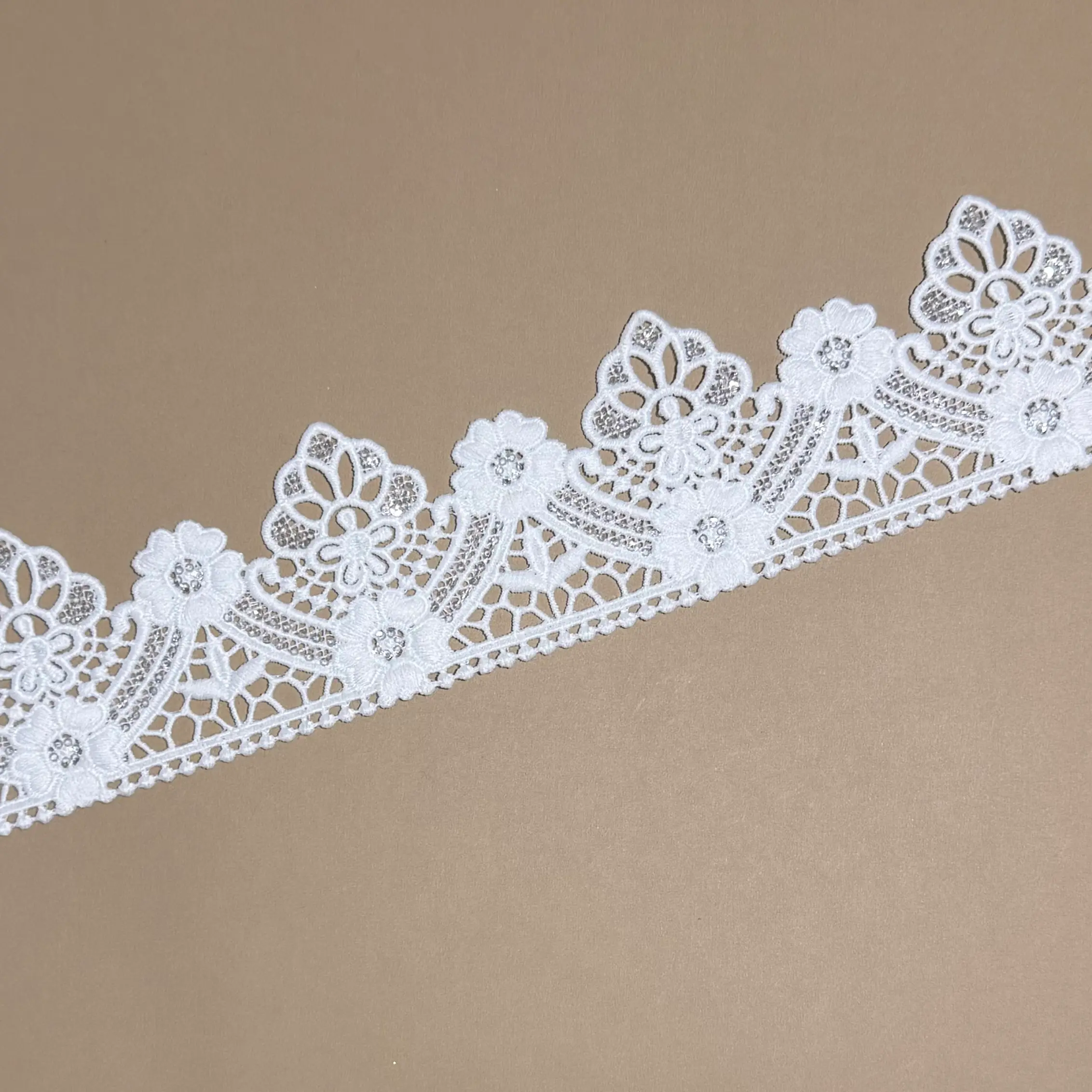 Five-Petal Floral Sequined Lace Trim