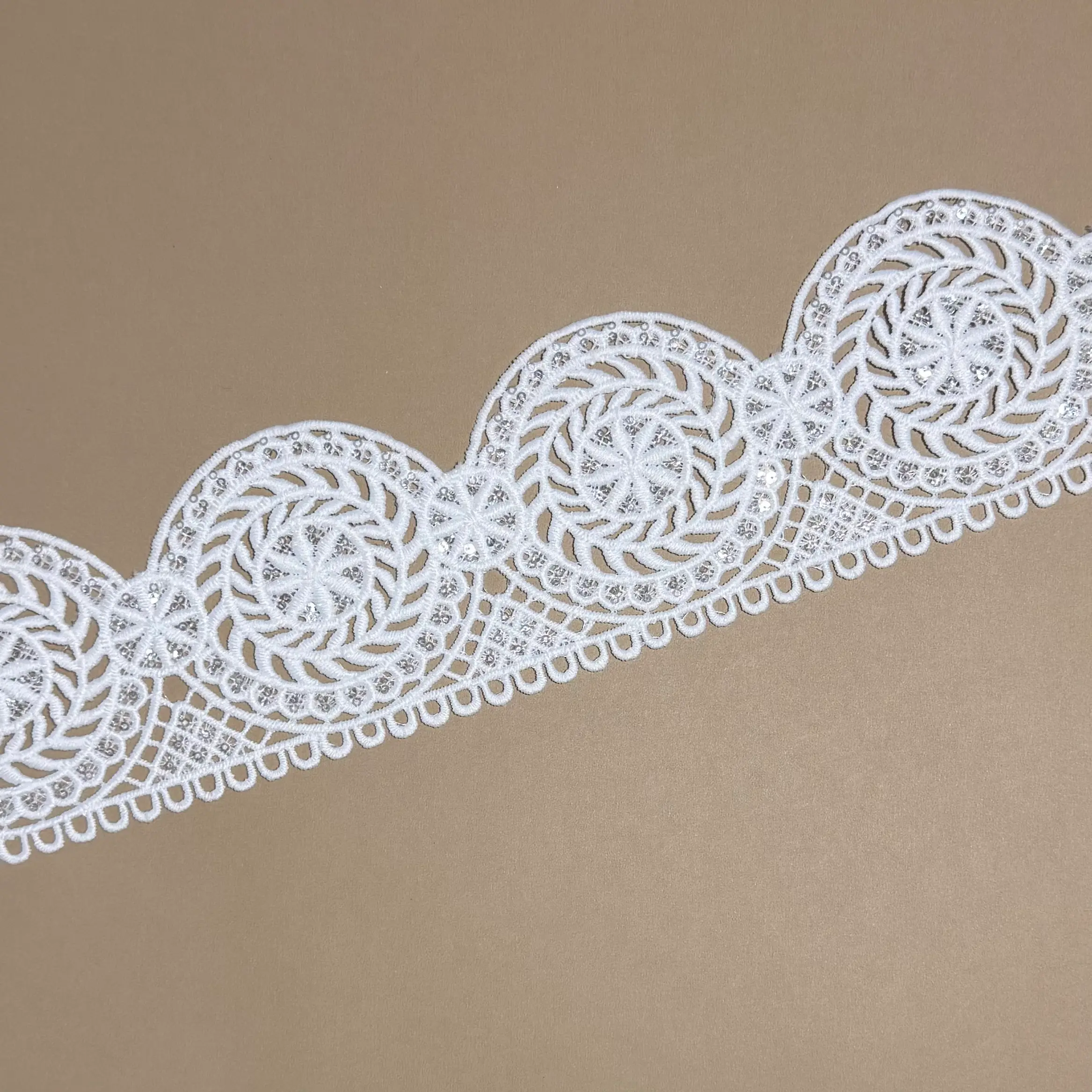 Round Floral Sequin Water-Soluble Embroidery Lace Trim