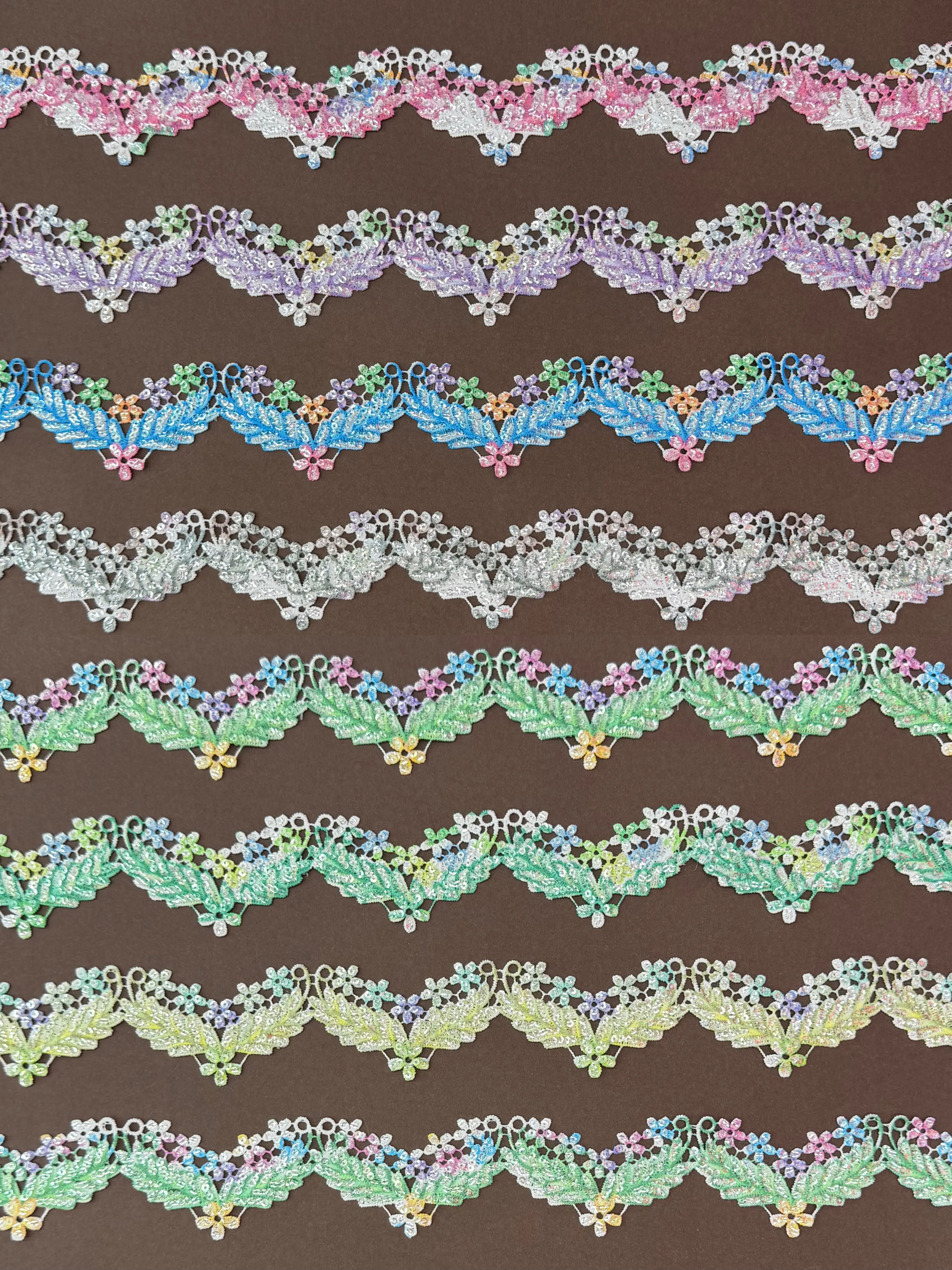 Gradient Leaf Floral Glitter Lace Trim