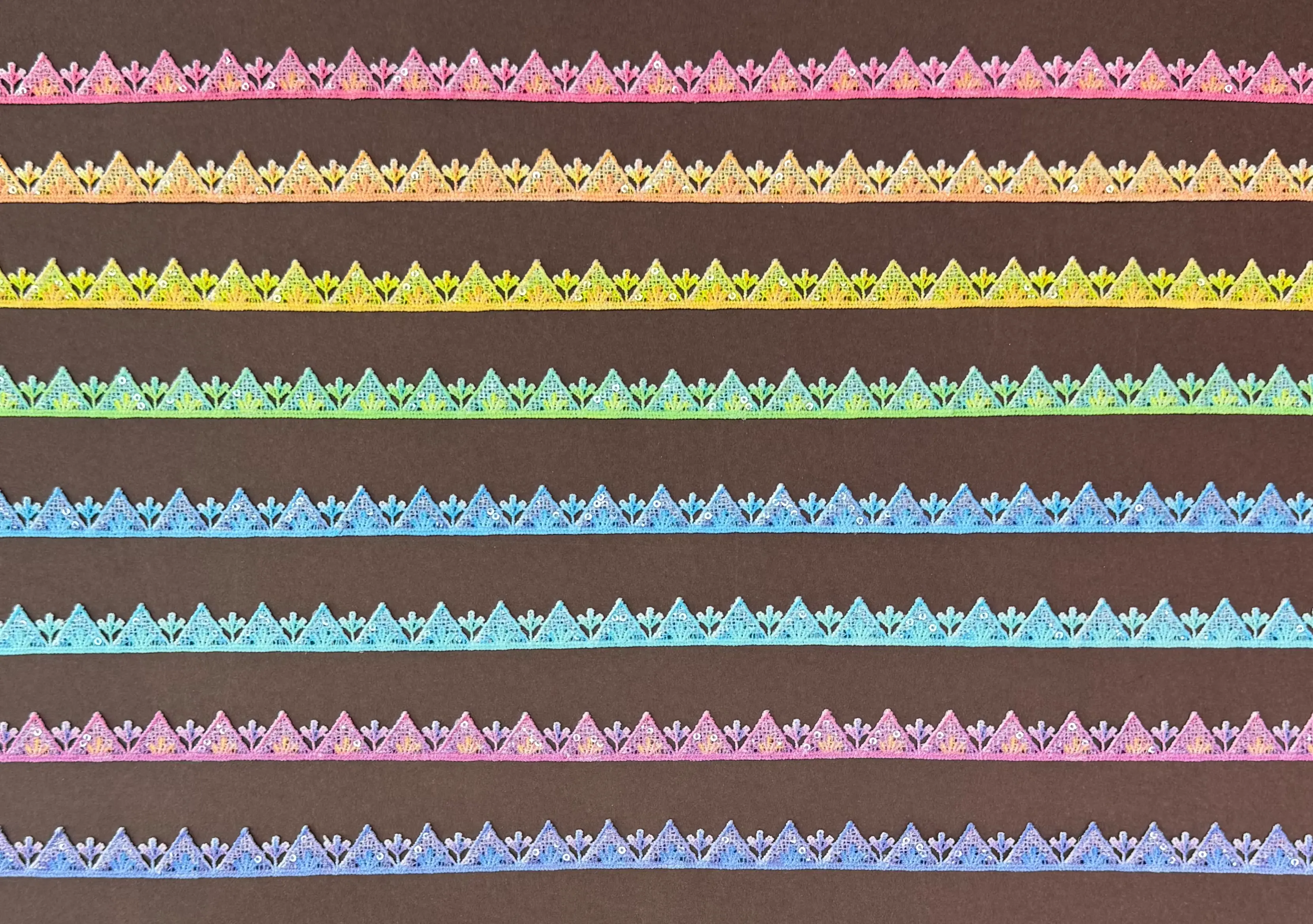 Soft Ombre Triangle Peak Lace Trim With Digital Dye Finish