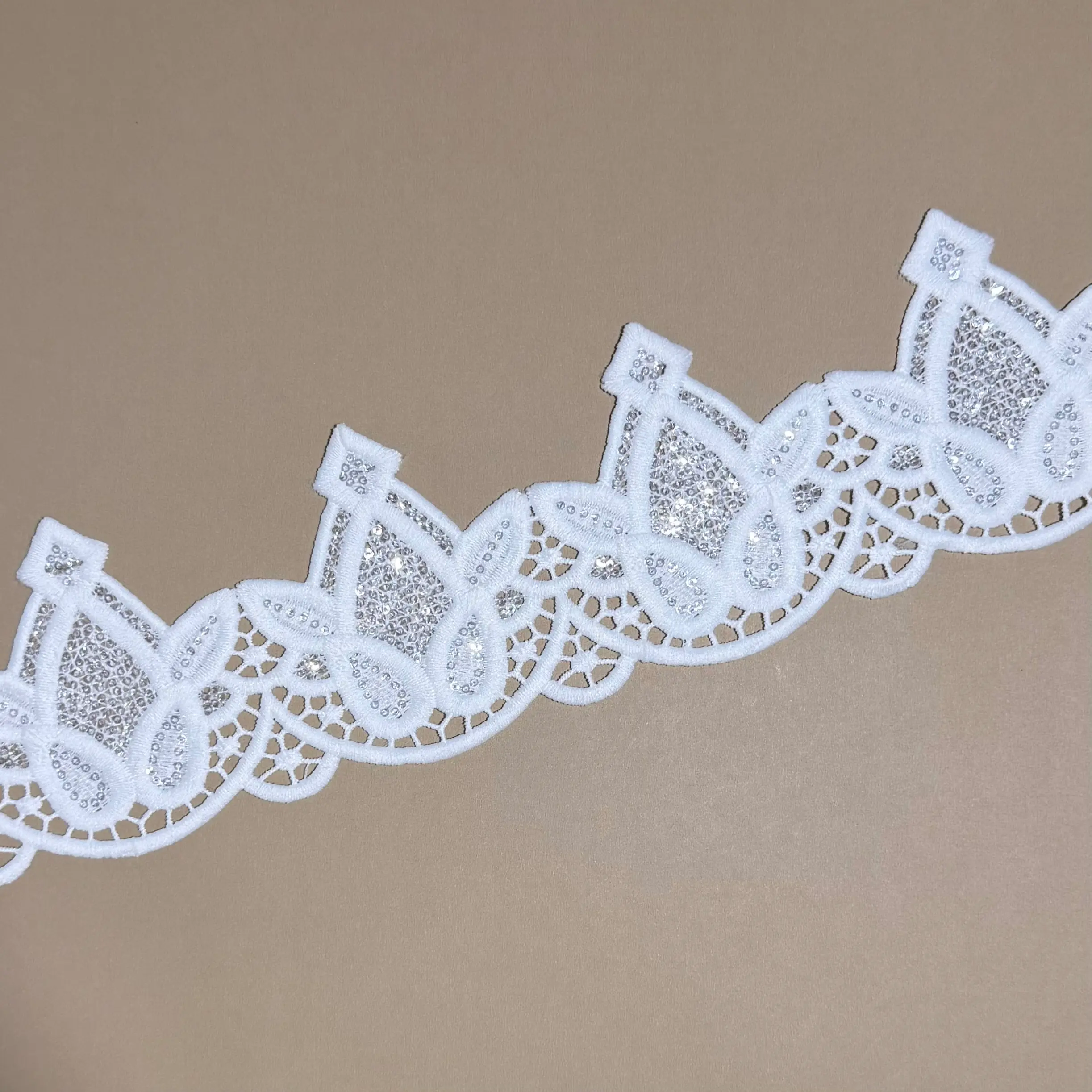Teardrop Diamond Full Sequined Water Soluble Lace Trim