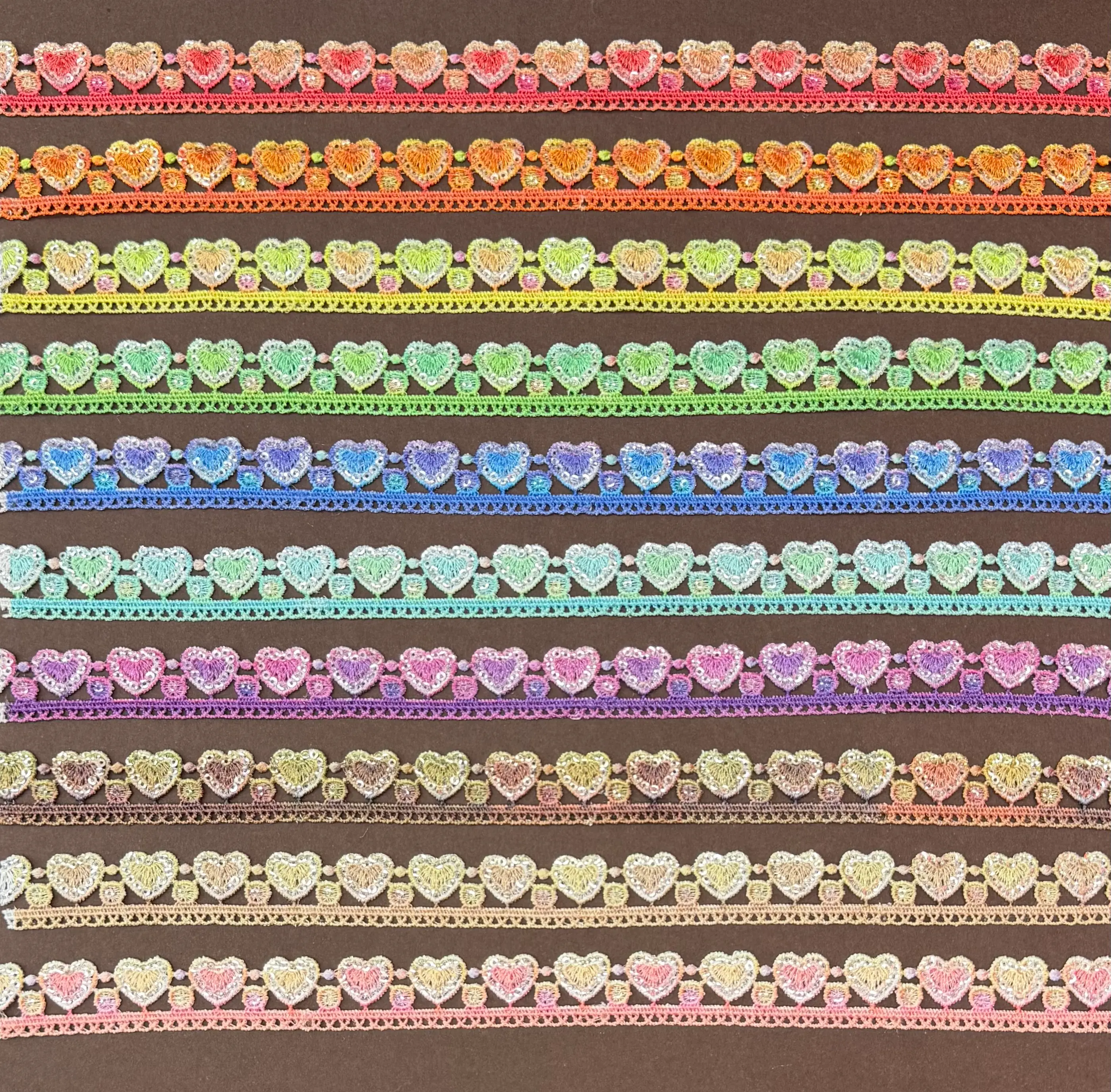 Gradient Heart Shape Glimmer Lace Trim